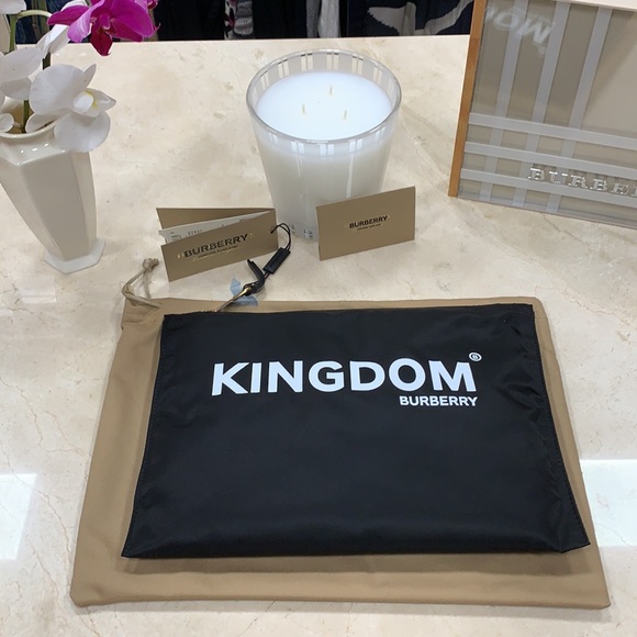 BURBERRY LONDON SIGNATURE LARGE BLACK NYLON POUCH/CLUTCH W/ KINGDOM CHECK LINING - Picture 15 of 16